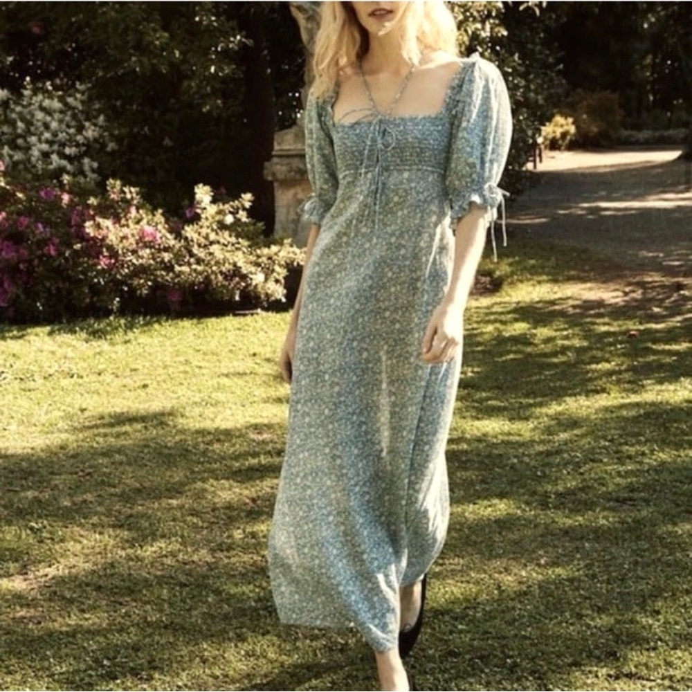 Doen Vetiver Floral Maxi Dress in China Blue